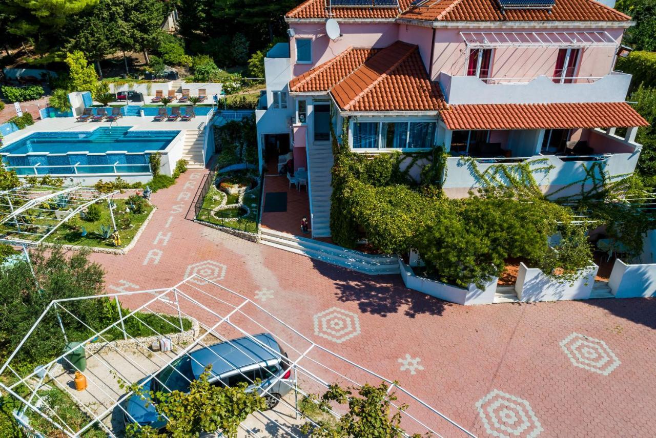 Villa Brasina 米利尼 外观 照片